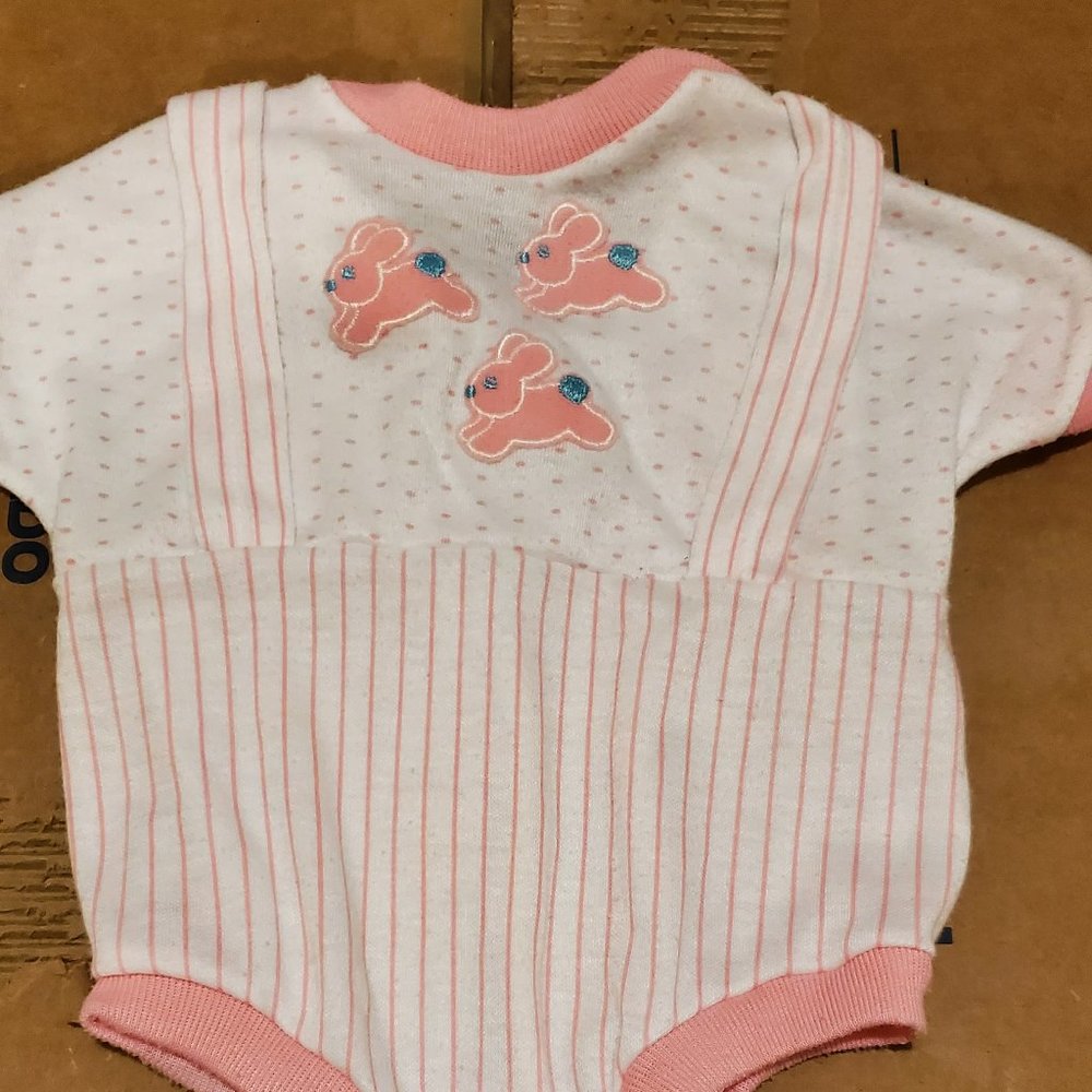 CUTE KESSLER (UK) ONE PIECE BUNNIES 19-24 POUNDS